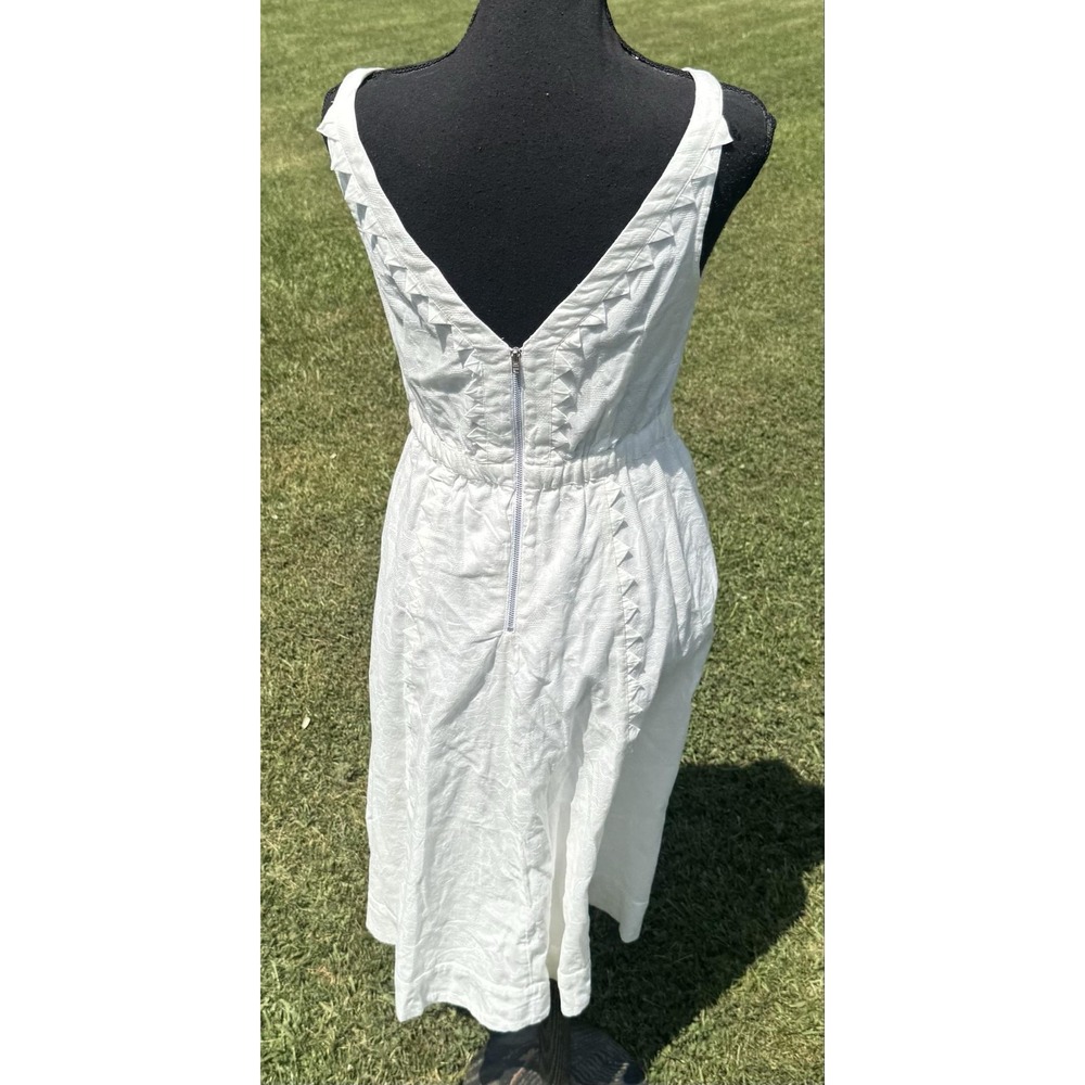 Anthropologie White Textured Jacquard Fit & Flare V-Neck Dress NWT Size 4 $168 - Picture 6 of 13